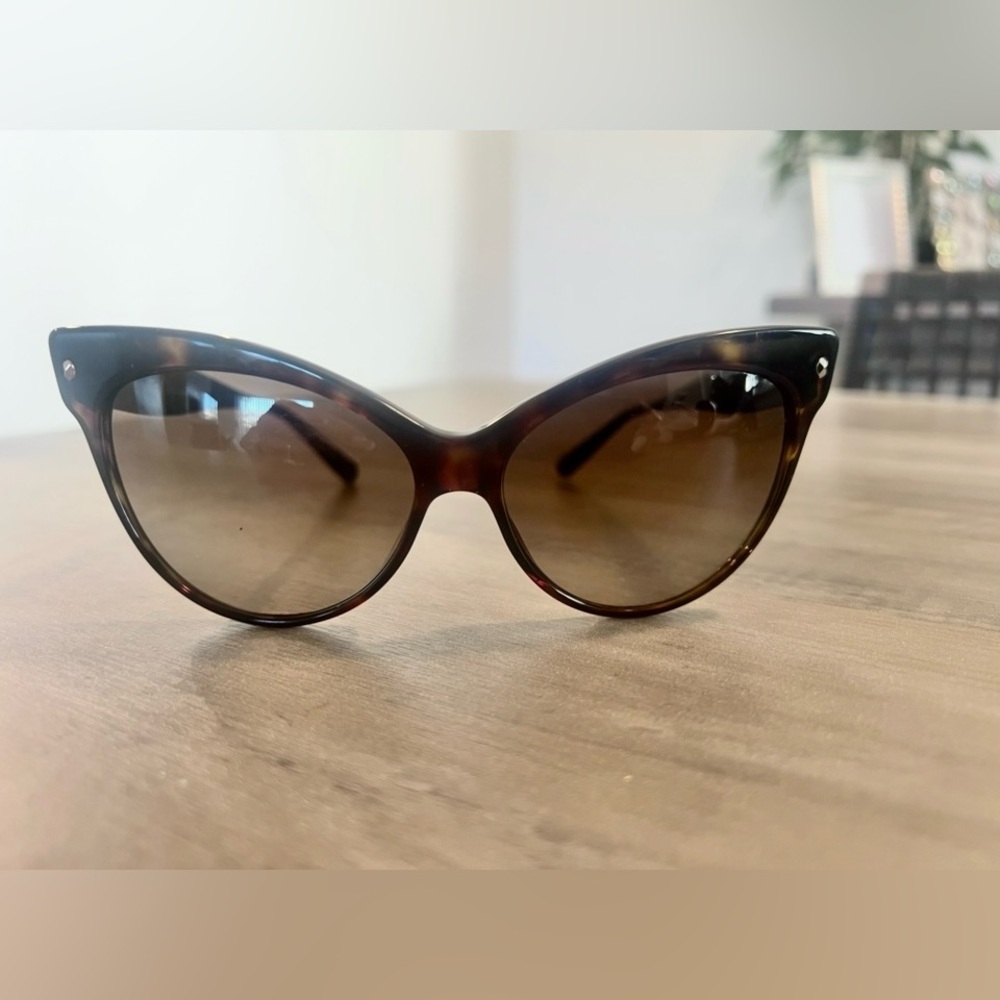 Vintage Dior “Les Marquises” Tortoises Shell Cat Eye (Kardashian) Sunglasses